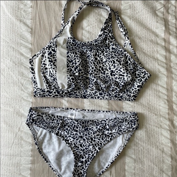 Athleta Bikini Set - Picture 5 of 15